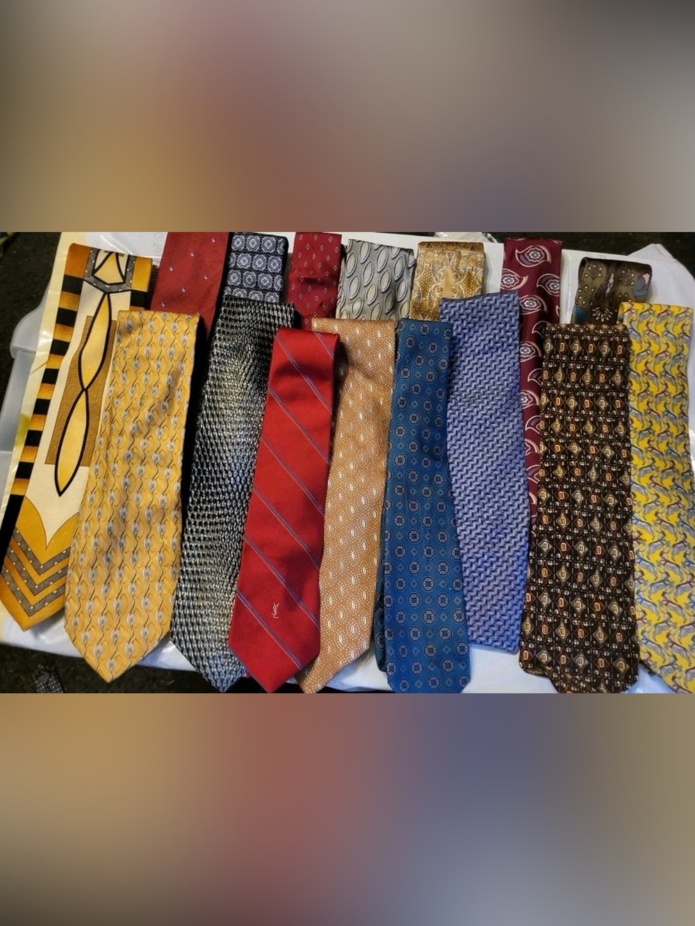 Lot Of 16 Silk Designer Silk Tie